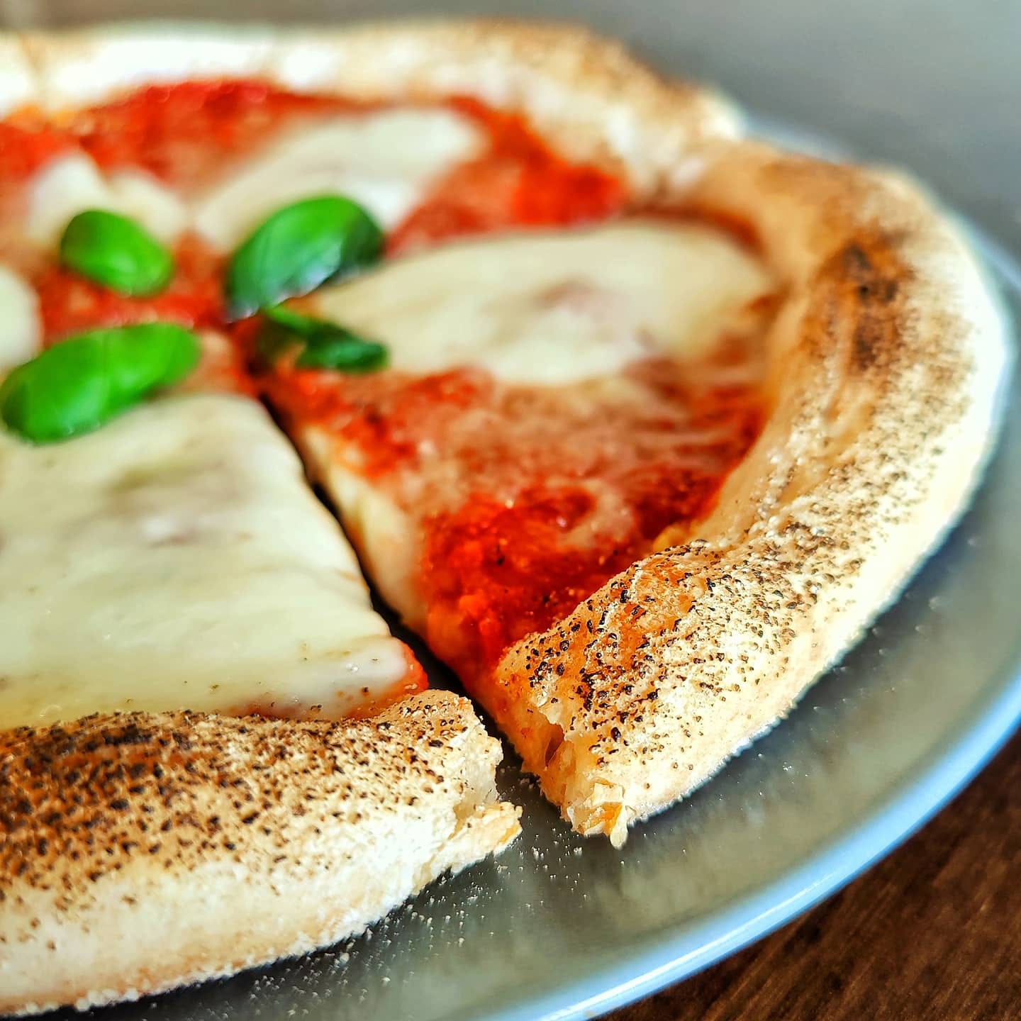 Gluteeniton pizza