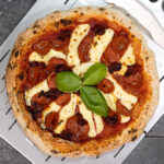 Diavola - pizzaresepti Pizzanpaistajat -kirjasta