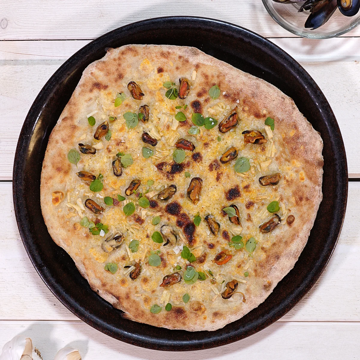 New Havenin simpukka - pizzaresepti Pizzanpaistajat -kirjasta